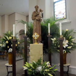 St Anthony and relic