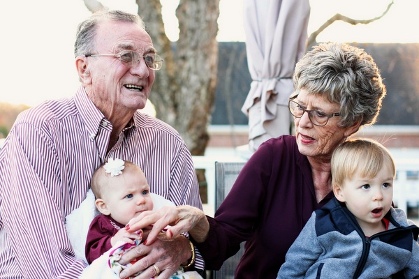 grandparents and grandkids